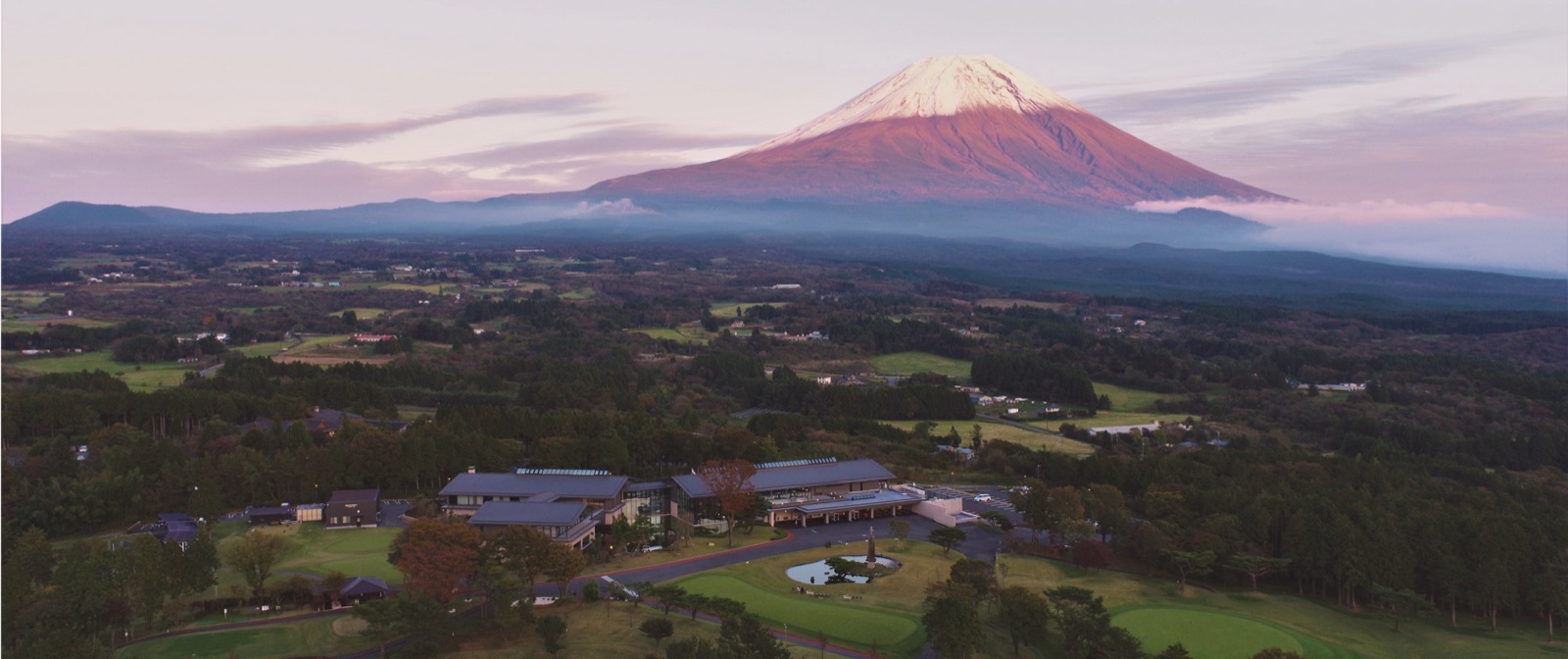 Red Fuji over the clubhouse at Asagiri Country Club